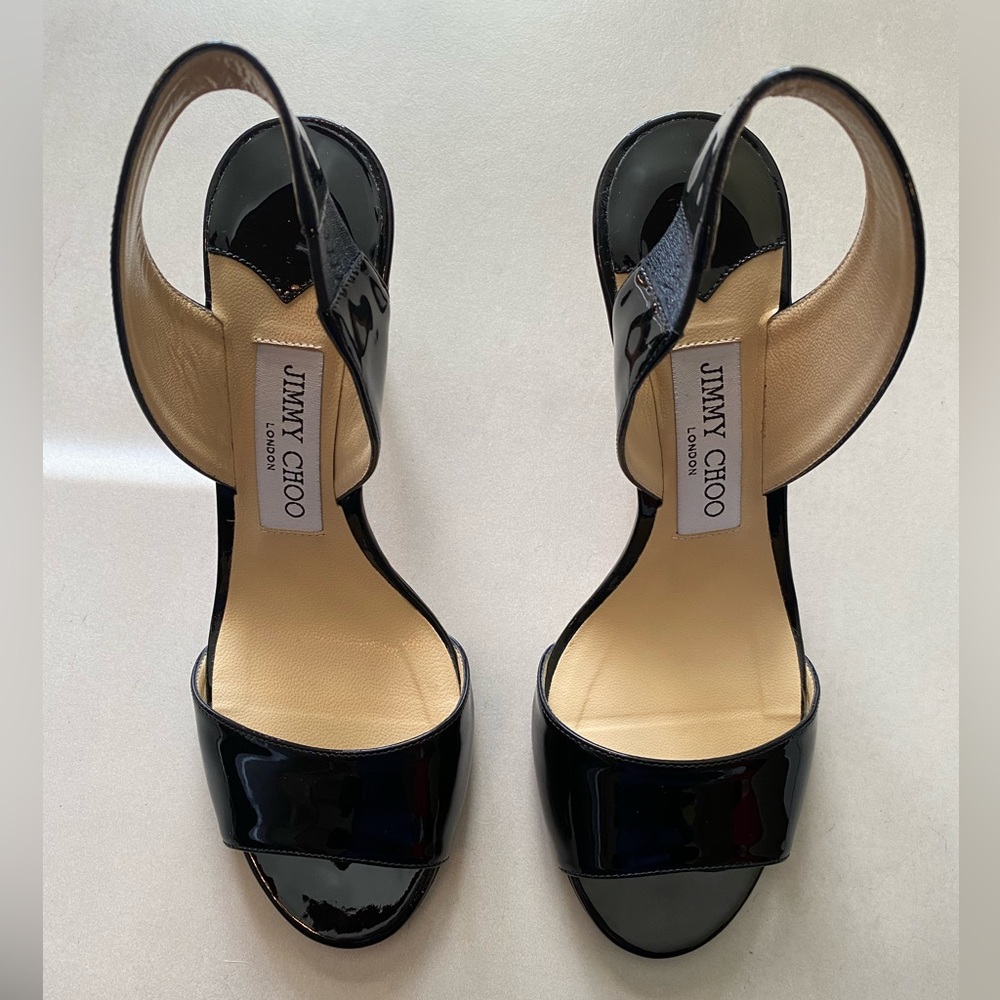 SOLD!!! LIKE NEW JIMMY CHOO 37 1/2